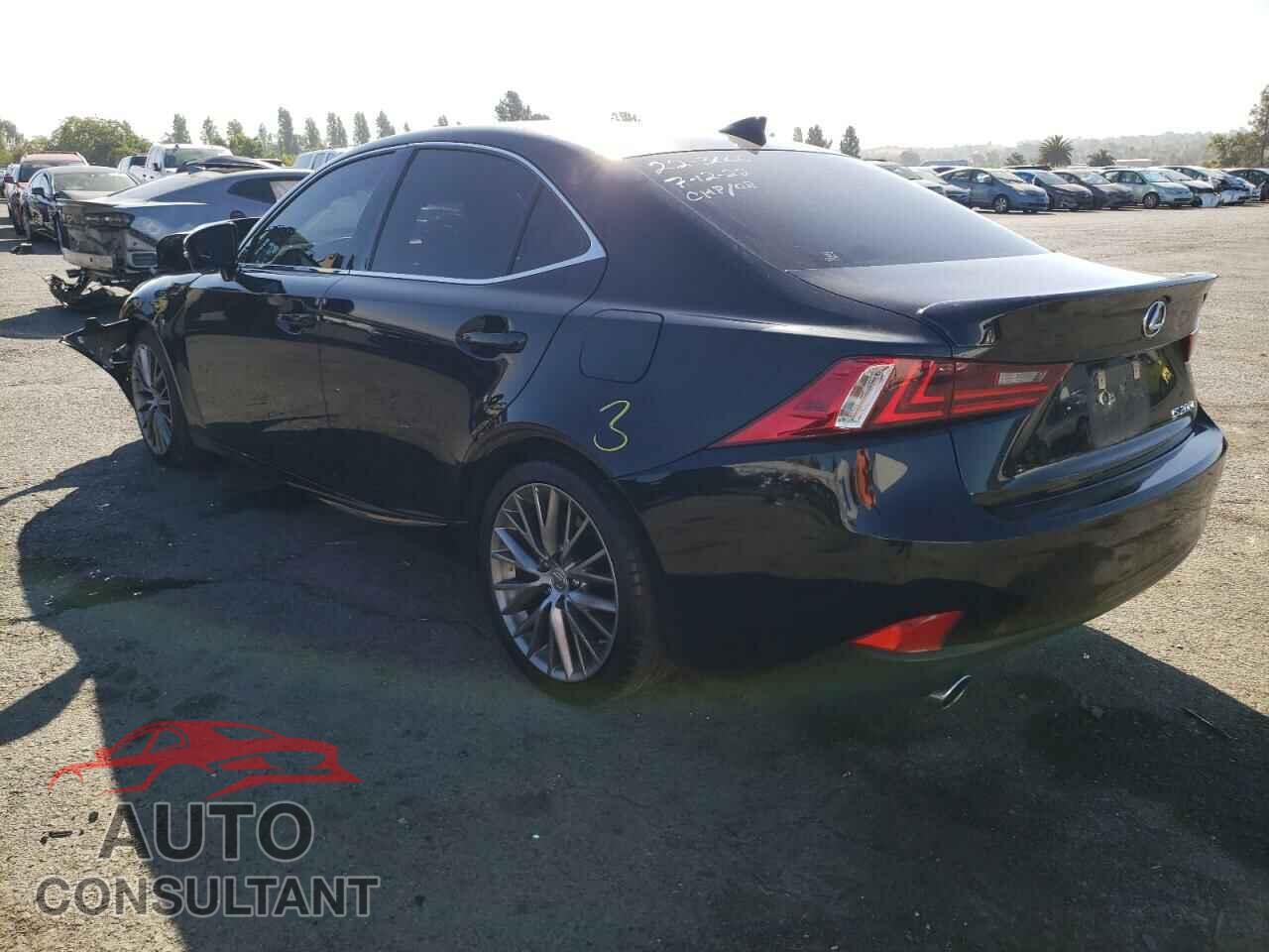 LEXUS IS 2016 - JTHBA1D24G5010405