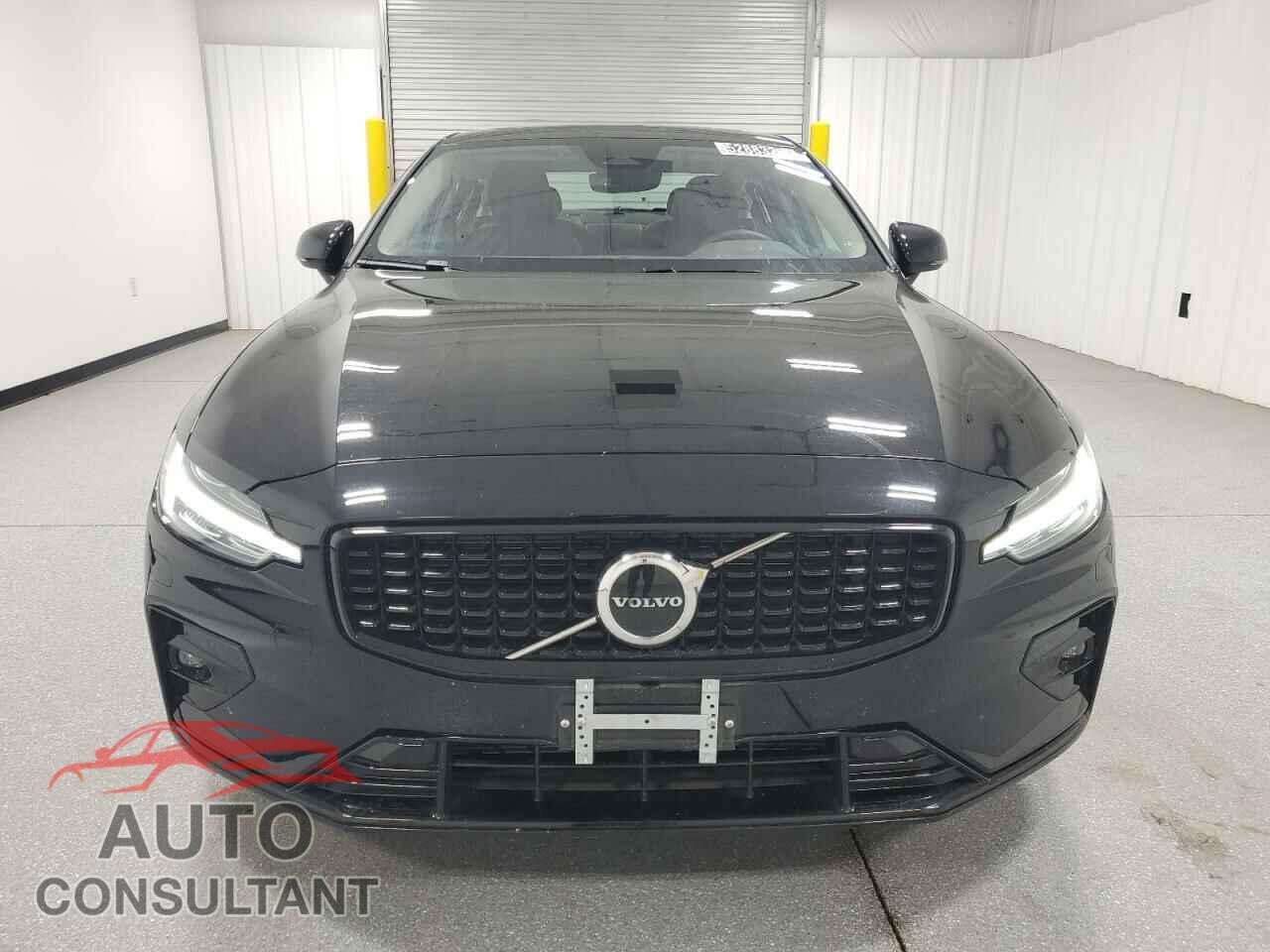 VOLVO S60 CORE 2025 - 7JRL12GJ0SG364550