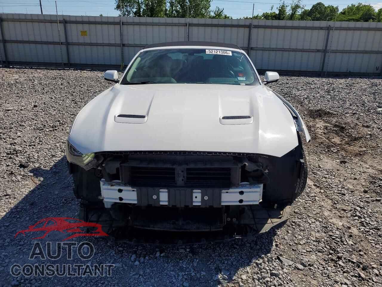FORD MUSTANG 2018 - 1FATP8UHXJ5166432