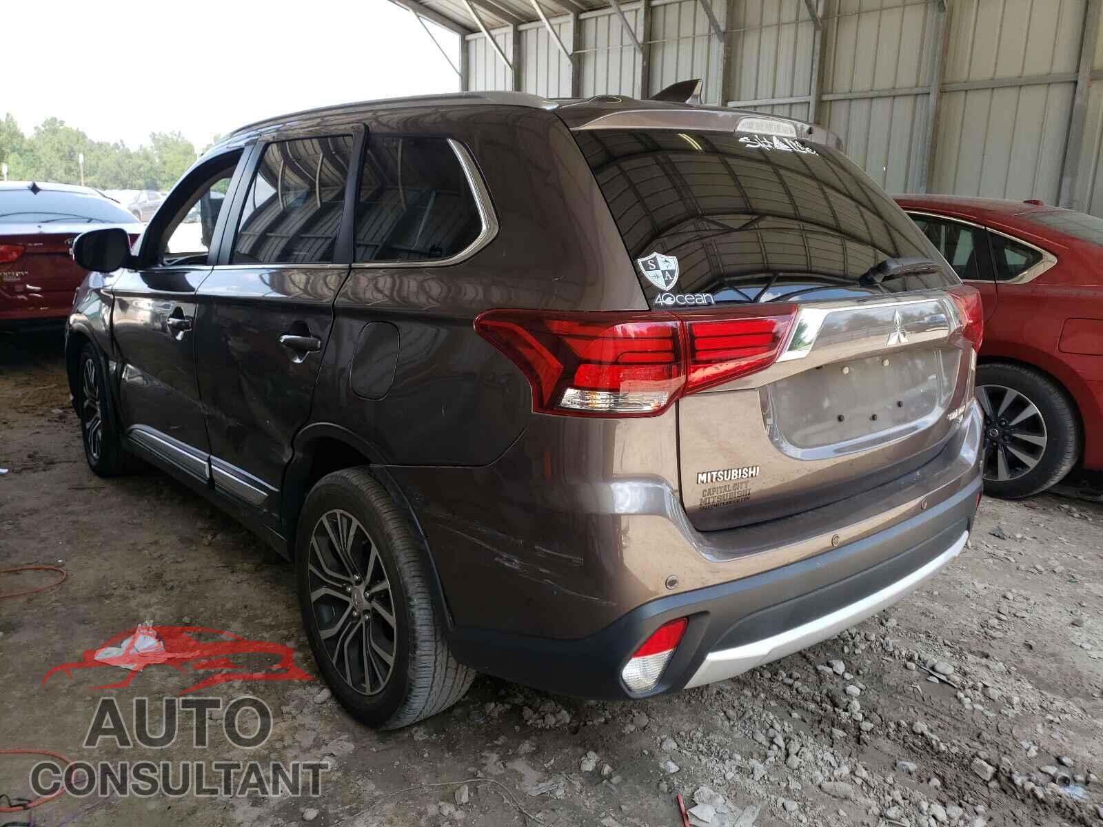 MITSUBISHI OUTLANDER 2018 - JA4AD3A39JZ068730