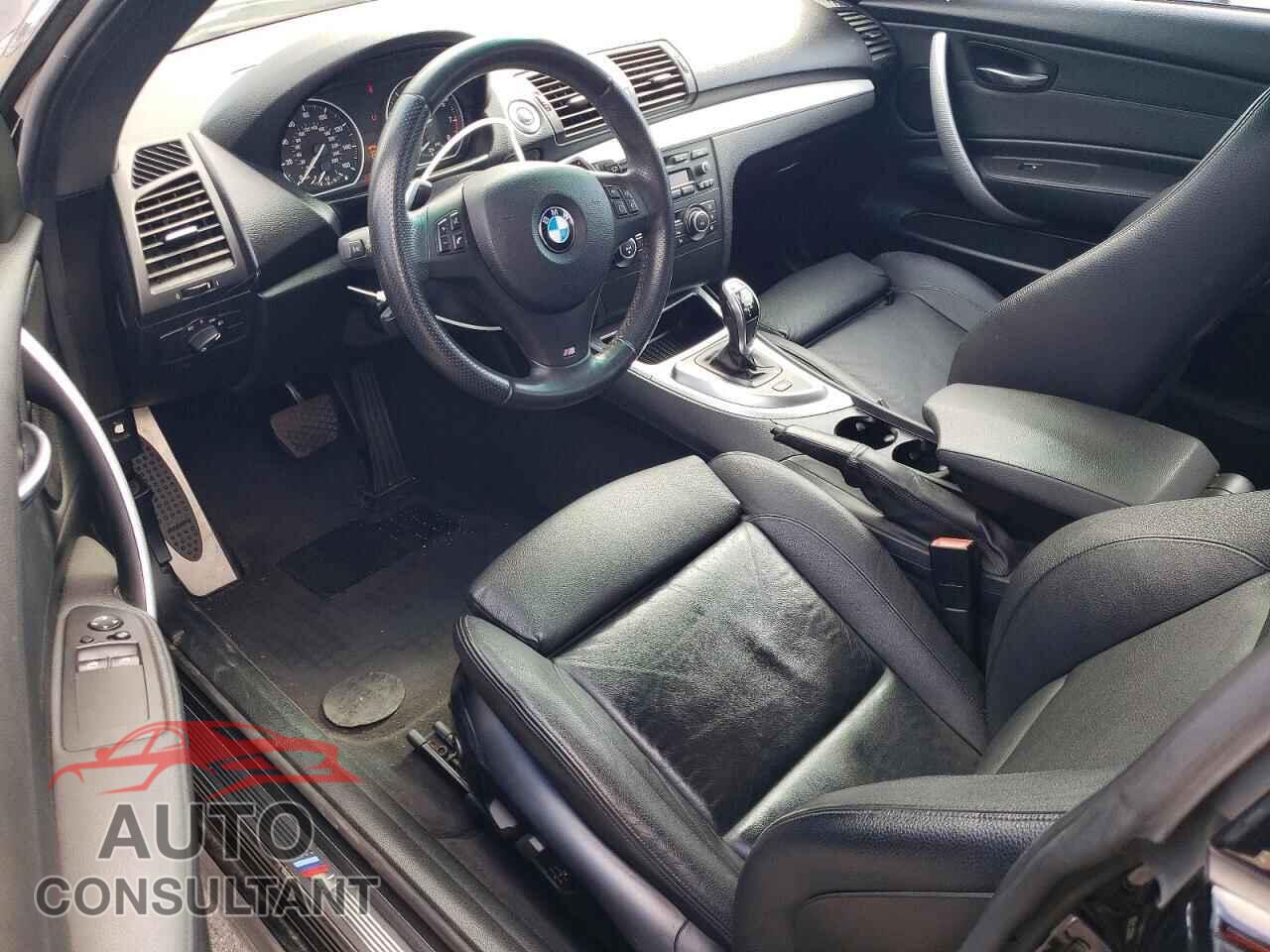 BMW 1 SERIES 2011 - WBAUC9C58BVM10312