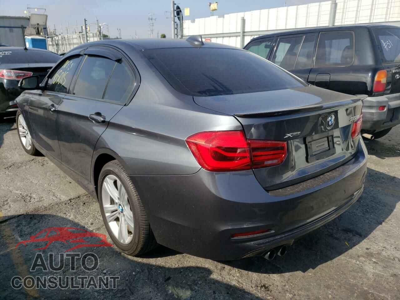 BMW 3 SERIES 2016 - WBA8E3G58GNU02544