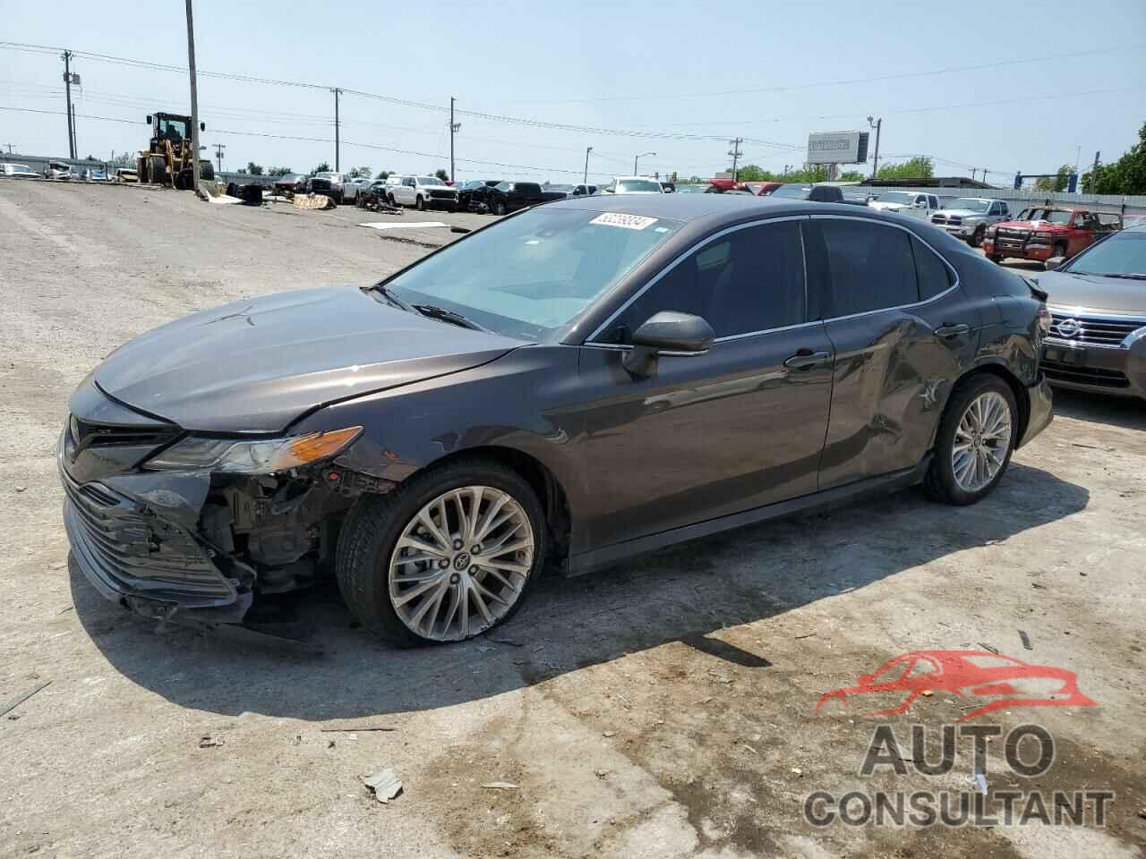 TOYOTA CAMRY 2019 - 4T1B11HK5KU727143
