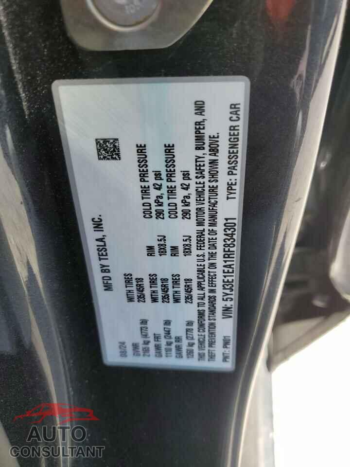 TESLA MODEL 3 2024 - 5YJ3E1EA1RF834301