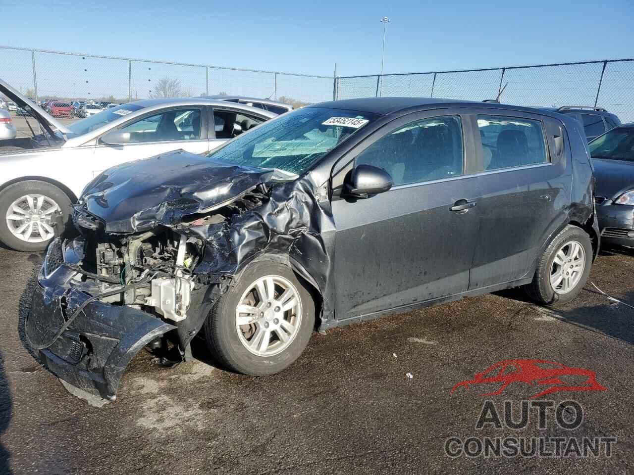 CHEVROLET SONIC 2016 - 1G1JC6SH7G4153116