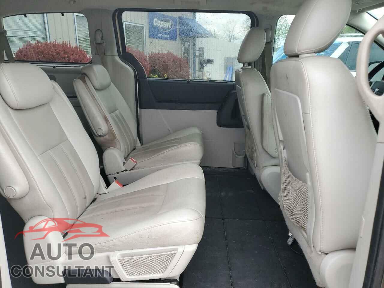 DODGE CARAVAN 2010 - 2D4RN5DX6AR217009