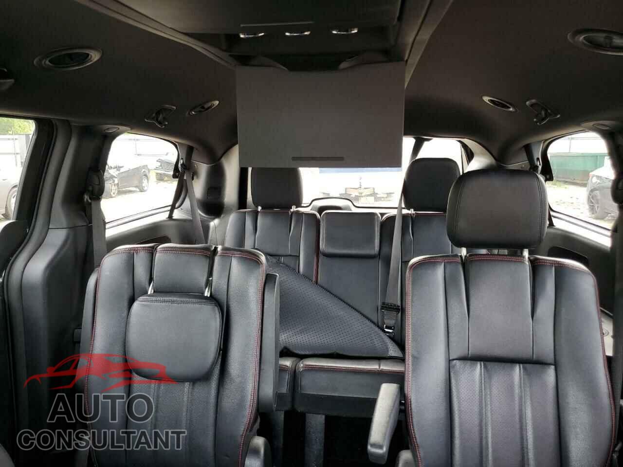 DODGE CARAVAN 2018 - 2C4RDGEG1JR281193