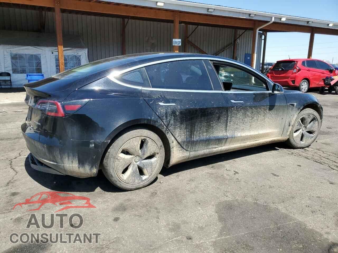 TESLA MODEL 3 2019 - 5YJ3E1EB8KF451535