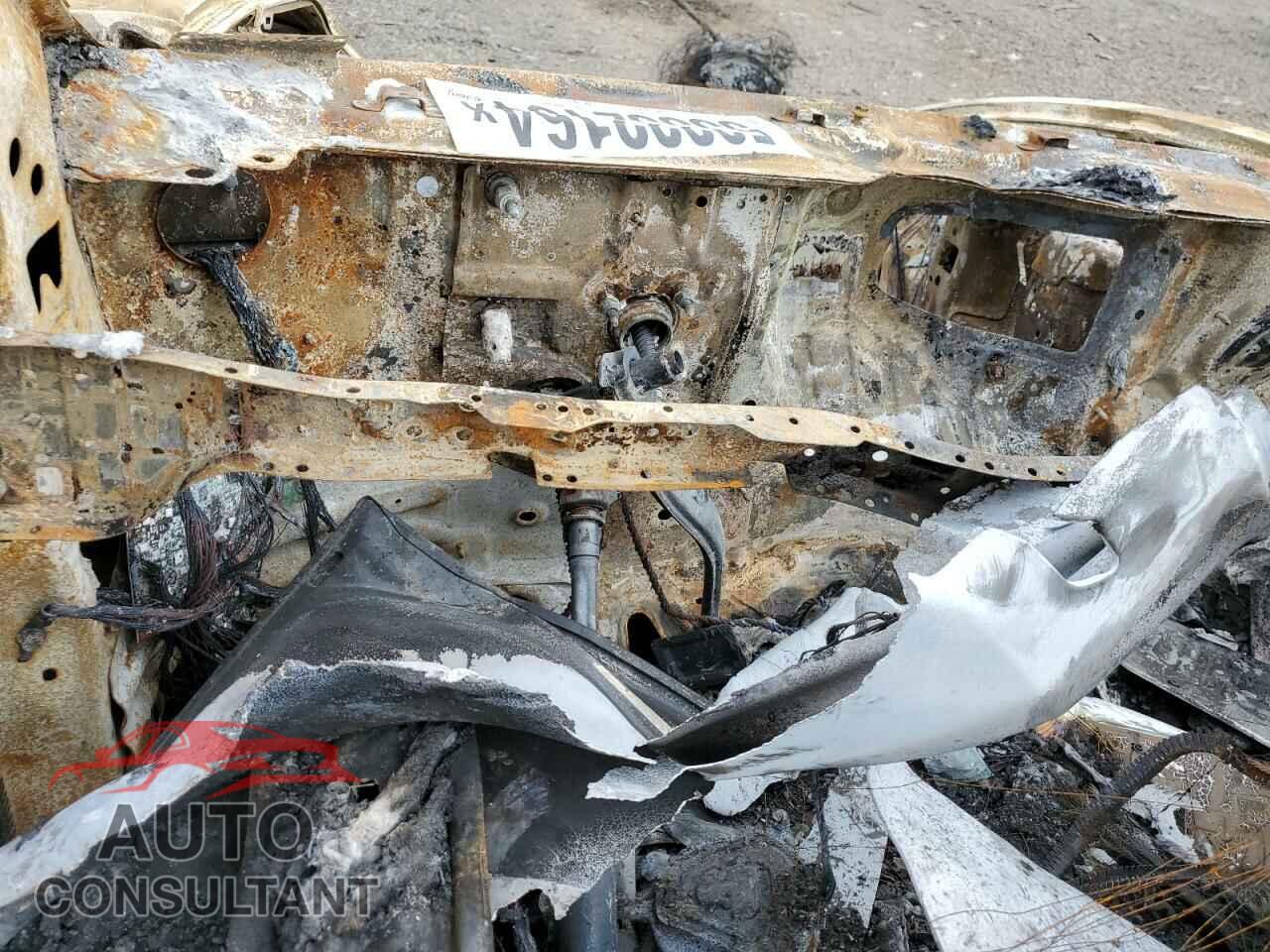 TESLA MODEL 3 2024 - 5YJ3E1EBXRF740913
