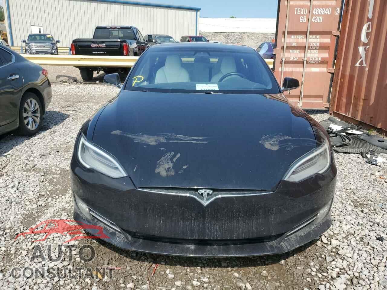TESLA MODEL S 2017 - 5YJSA1E25HF219345