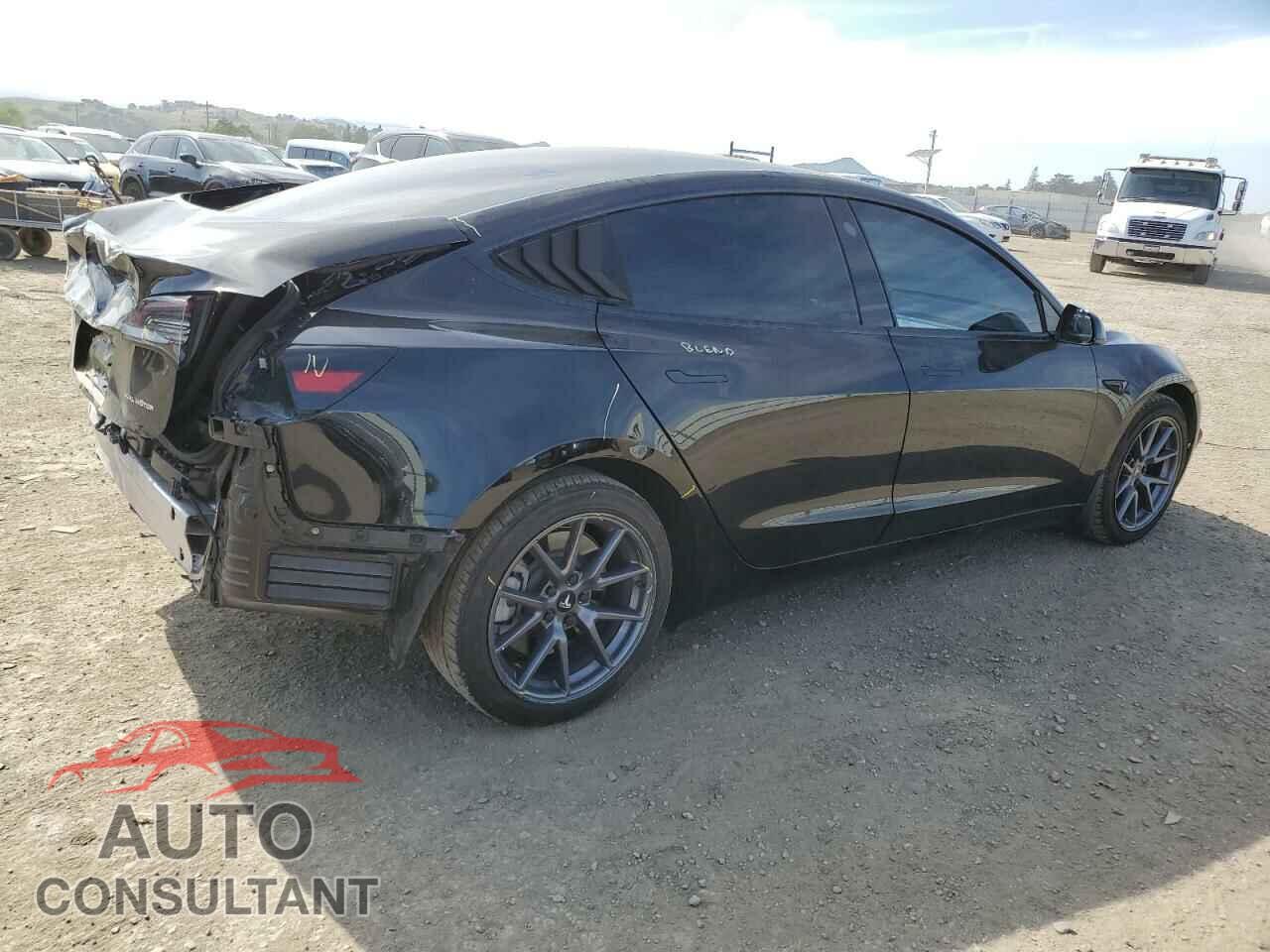 TESLA MODEL 3 2022 - 5YJ3E1EB4NF122030