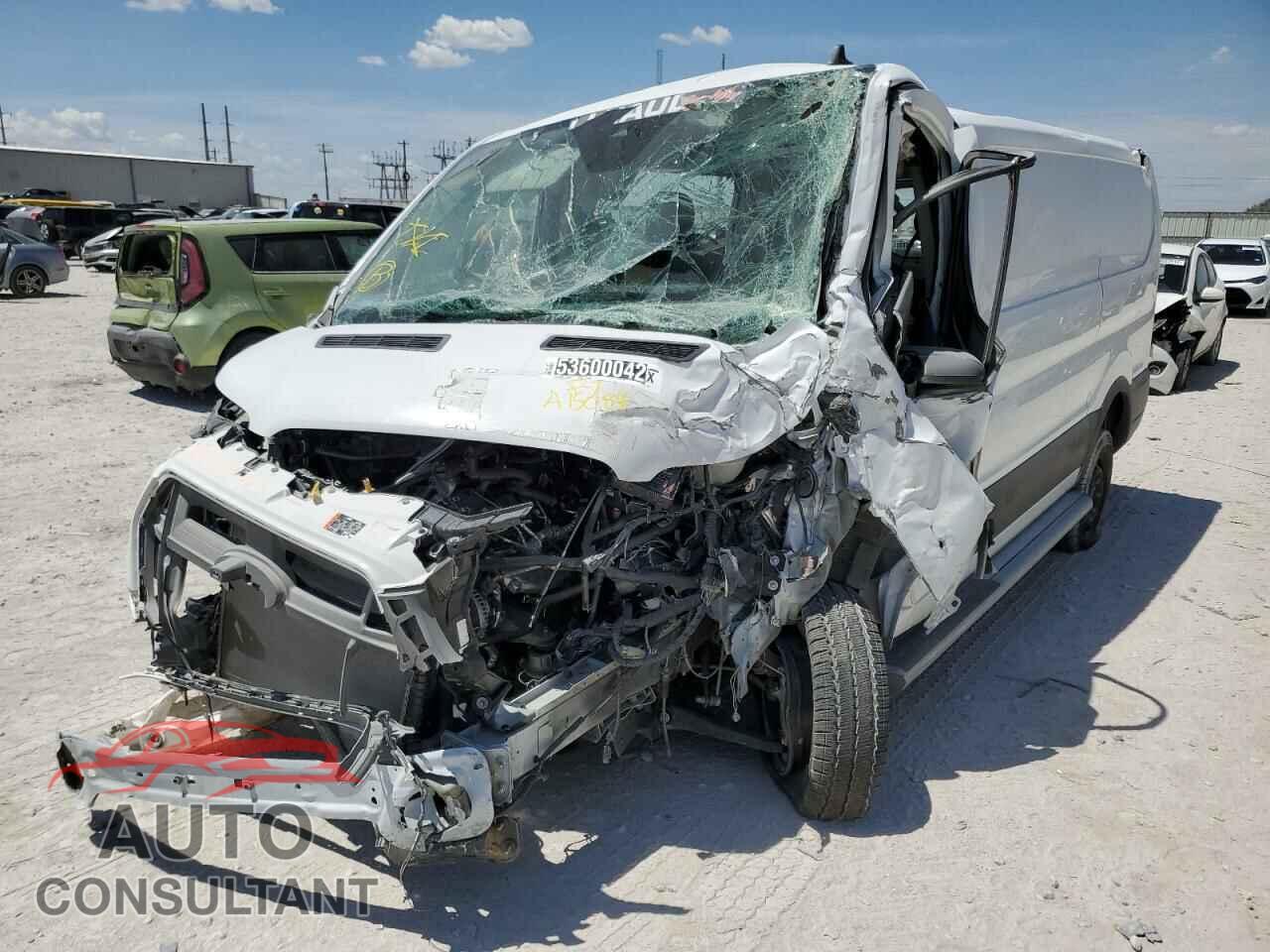 FORD TRANSIT 2022 - 1FTBR1Y83NKA15084