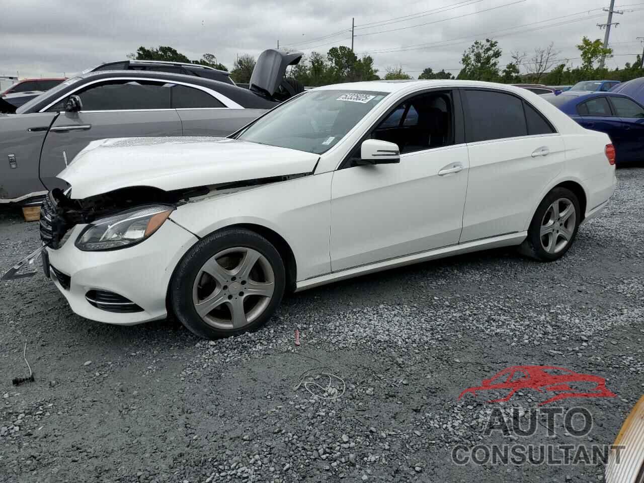 MERCEDES-BENZ E-CLASS 2014 - WDDHF5KB1EA890111