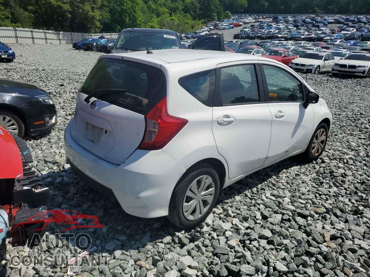 NISSAN VERSA 2017 - 3N1CE2CP3HL370993