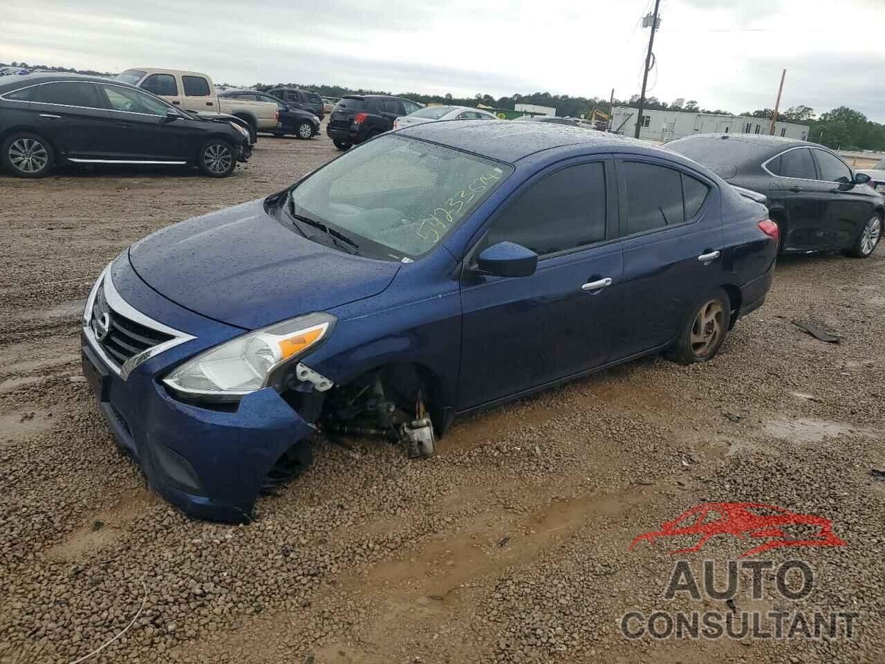 NISSAN VERSA 2018 - 3N1CN7APXJL883857