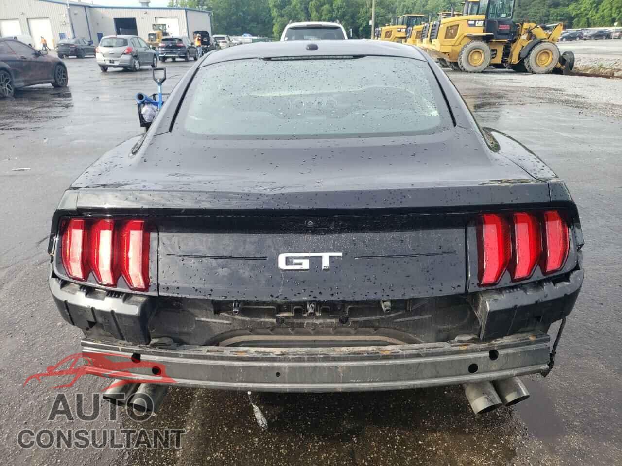 FORD MUSTANG 2018 - 1FA6P8CF4J5121063