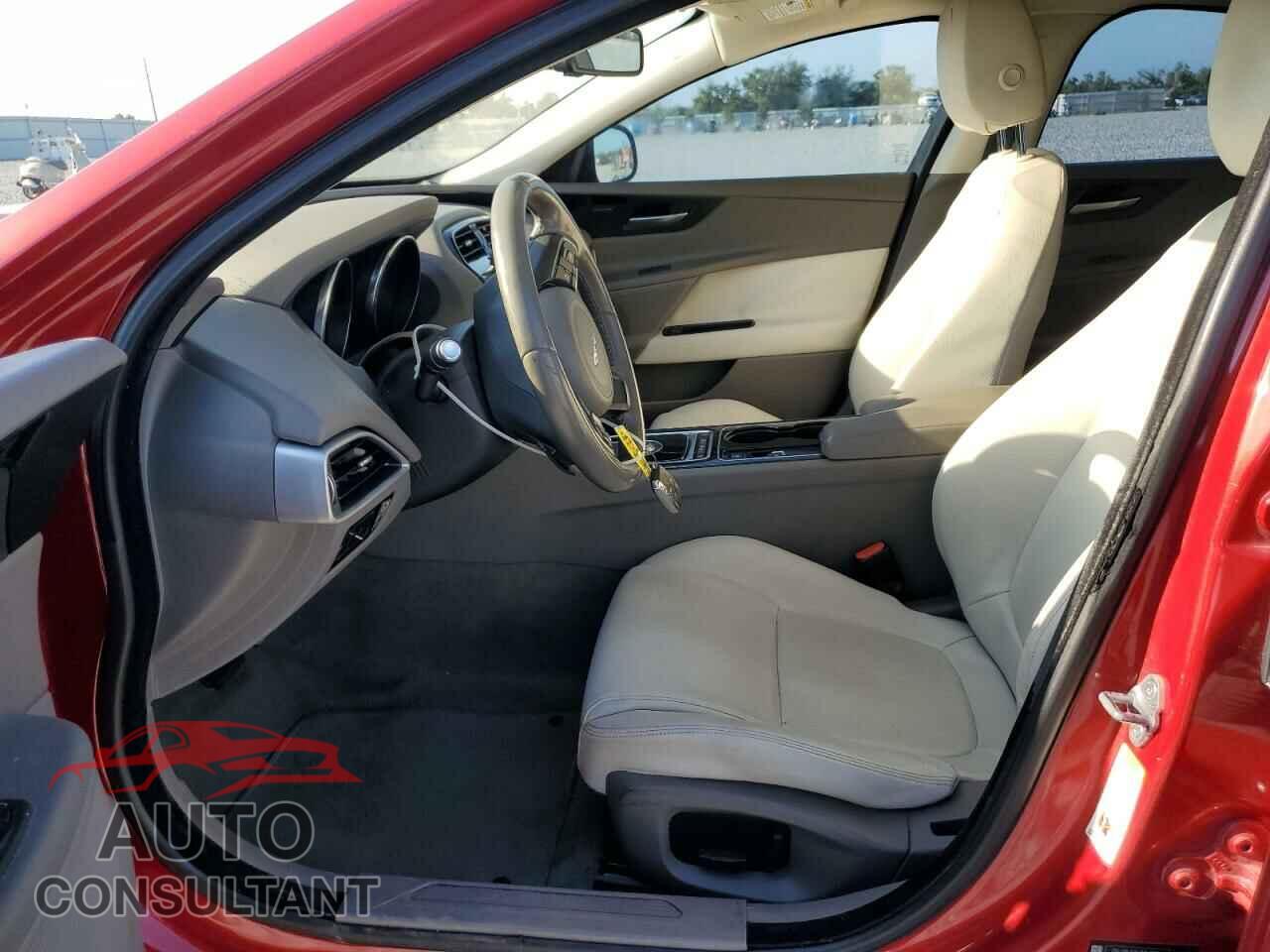 JAGUAR XE 2017 - SAJAD4BVXHA974326