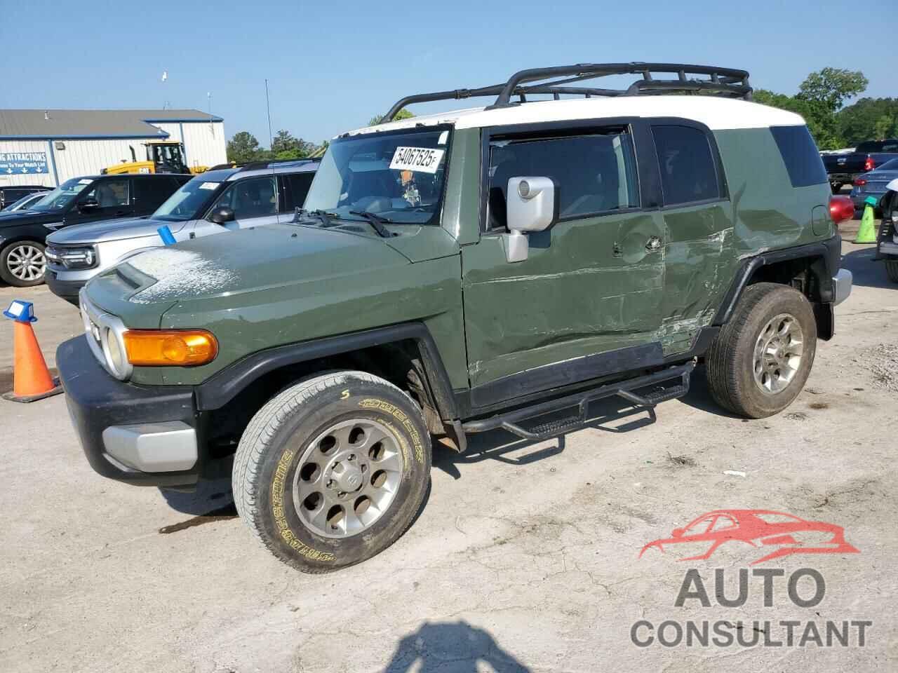 TOYOTA FJ CRUISER 2011 - JTEBU4BFXBK099757