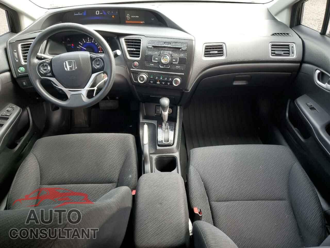 HONDA CIVIC 2013 - 2HGFB2F57DH580384