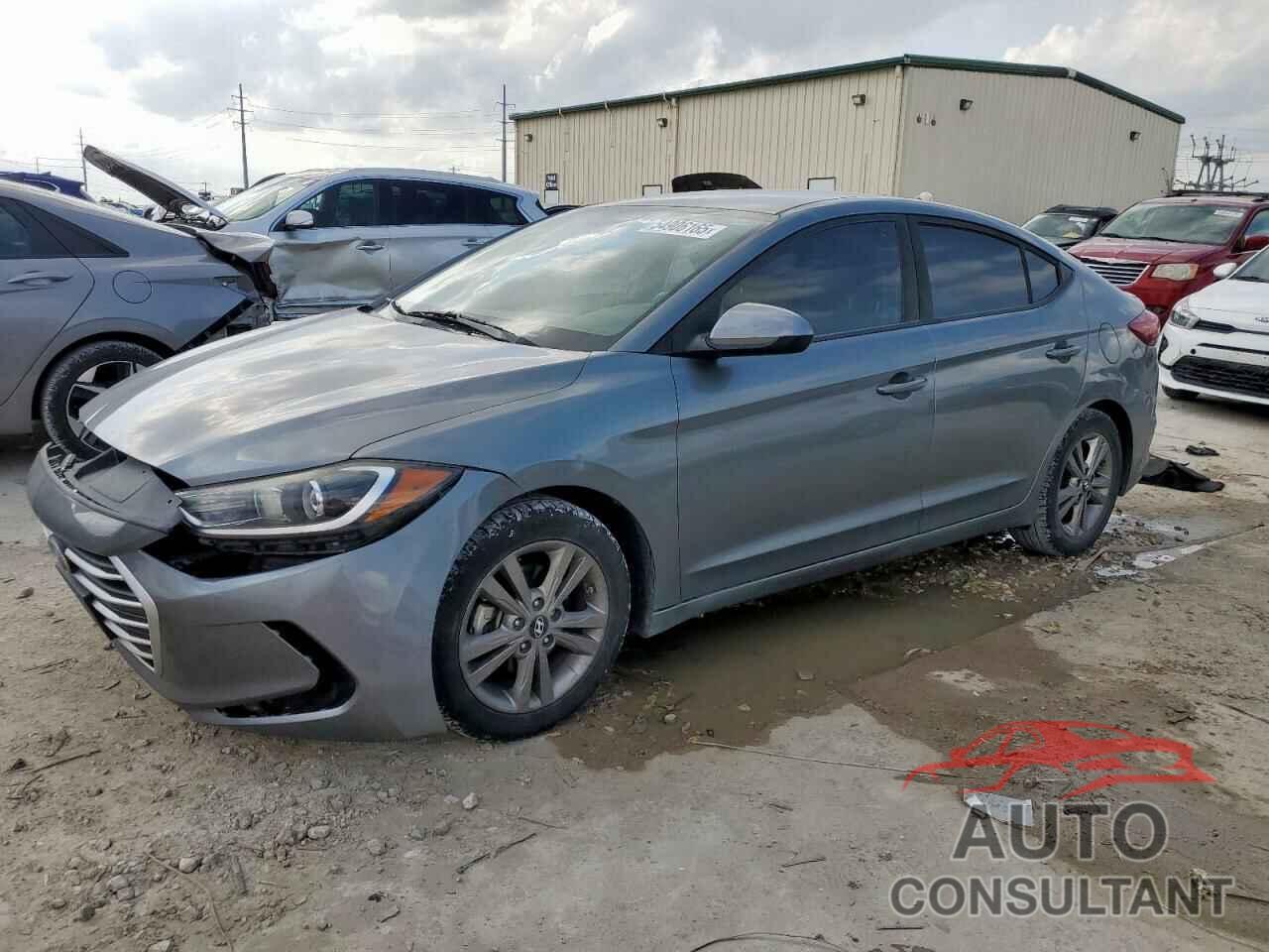 HYUNDAI ELANTRA 2017 - KMHD84LF5HU153894