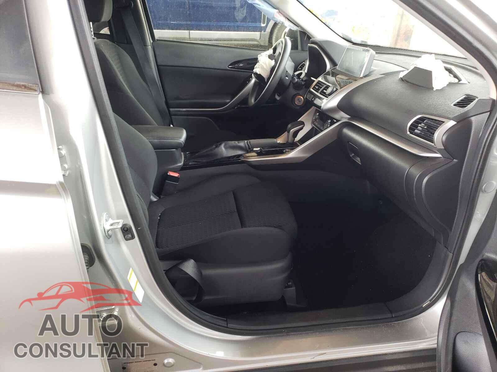 MITSUBISHI ECLIPSE 2019 - JA4AT4AA9KZ014062