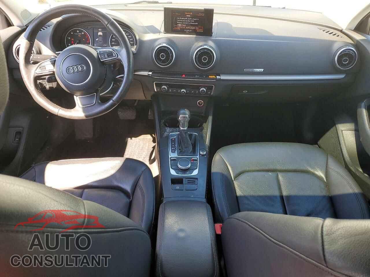 AUDI A3 2015 - WAUBFGFF8F1045957