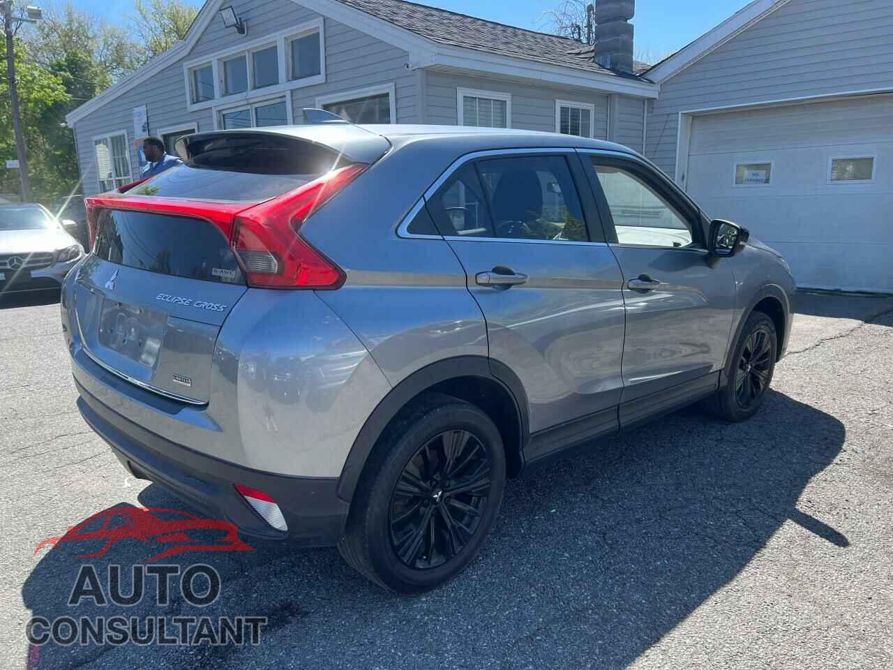 MITSUBISHI ECLIPSE 2018 - JA4AT4AA4JZ048750