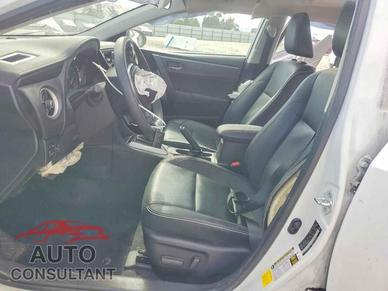 TOYOTA COROLLA 2017 - 2T1BURHEXHC753540