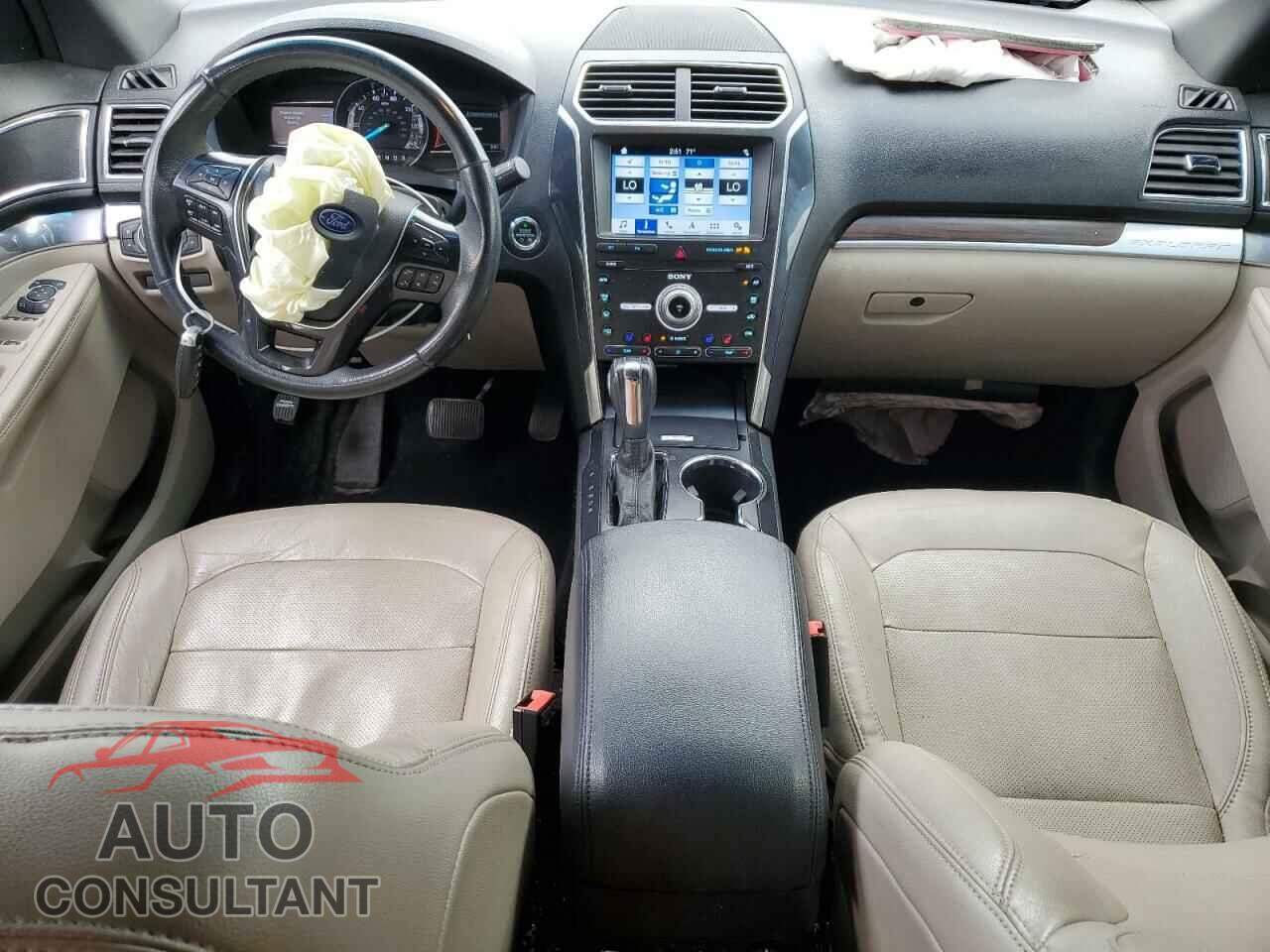 FORD EXPLORER 2019 - 1FM5K7F80KGB41579