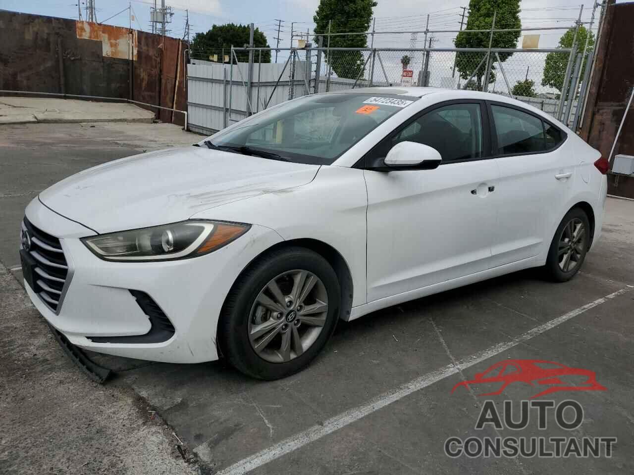 HYUNDAI ELANTRA 2018 - 5NPD84LF8JH298500