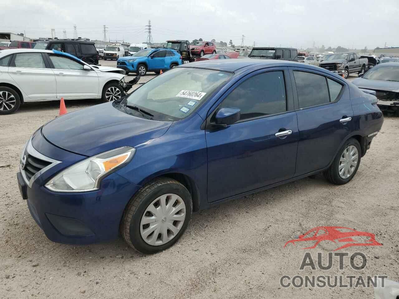 NISSAN VERSA 2018 - 3N1CN7AP8JL801155