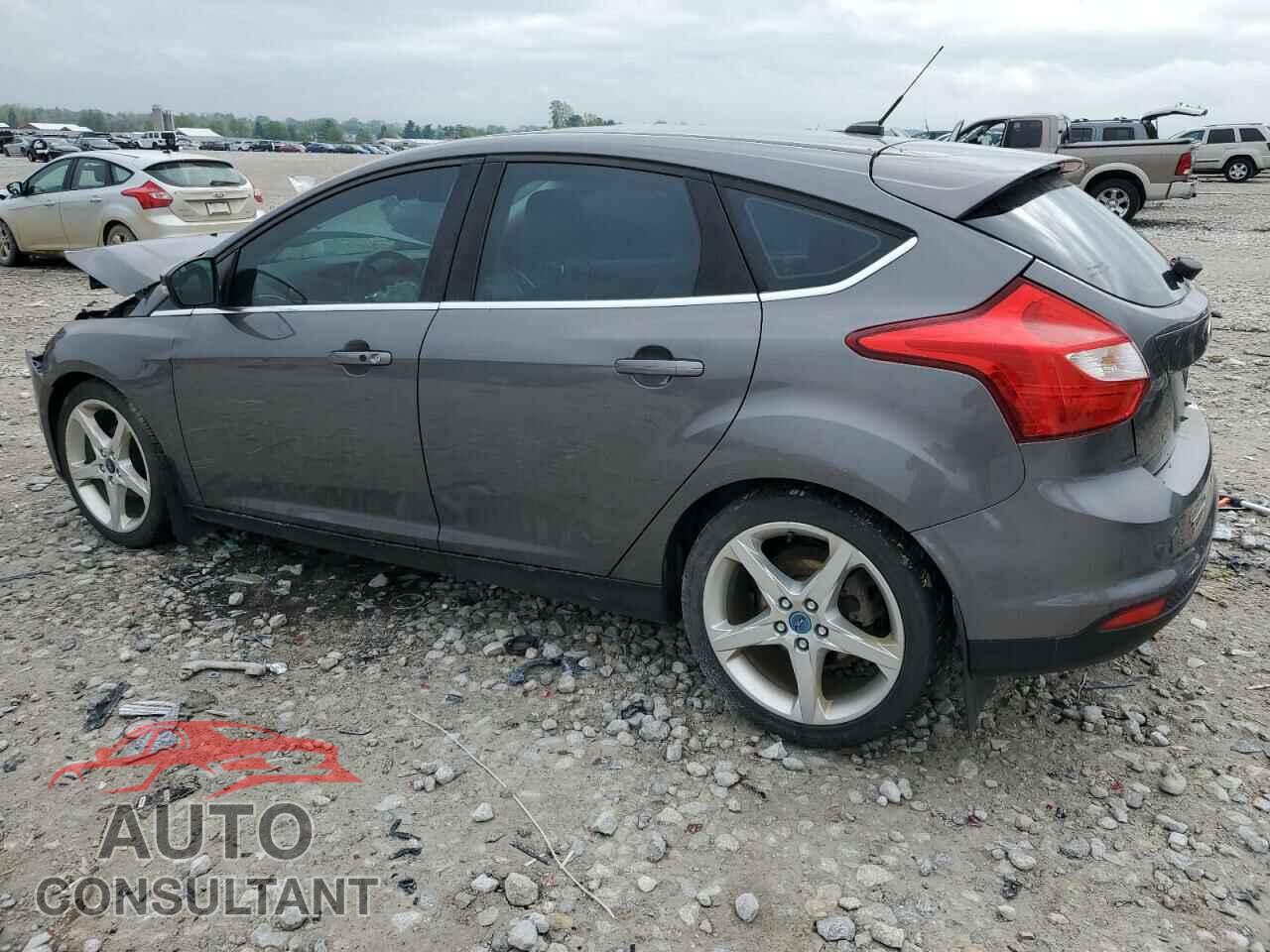 FORD FOCUS 2012 - 1FAHP3N28CL304356