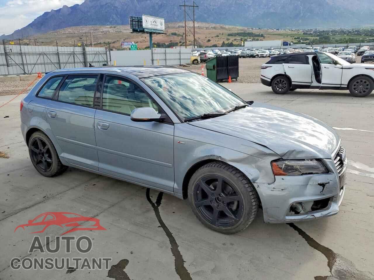 AUDI A3 2011 - WAUKJBFM6BA124313