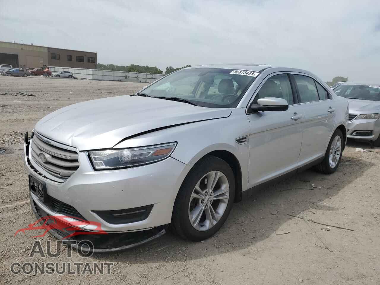 FORD TAURUS 2013 - 1FAHP2E84DG210015