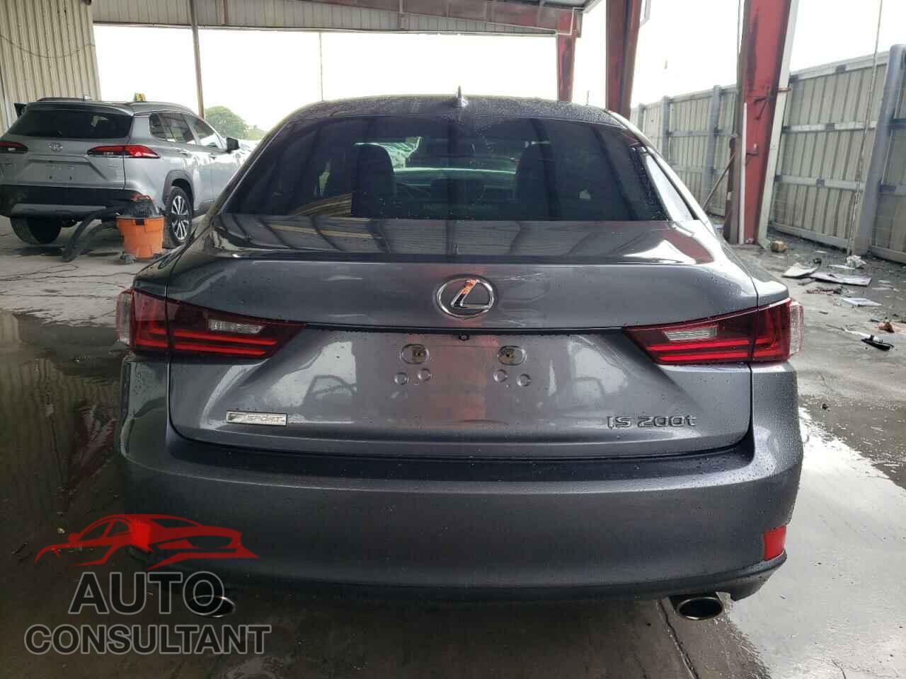 LEXUS IS 2016 - JTHBA1D28G5002002