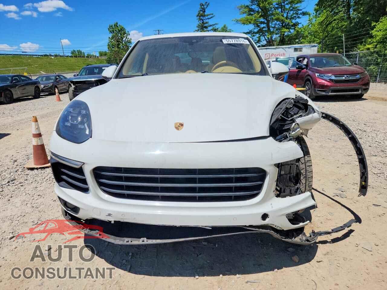 PORSCHE CAYENNE 2016 - WP1AB2A22GLA95260