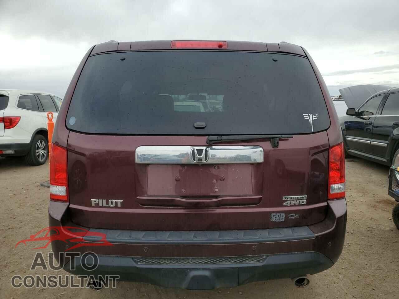 HONDA PILOT 2013 - 5FNYF4H99DB013994