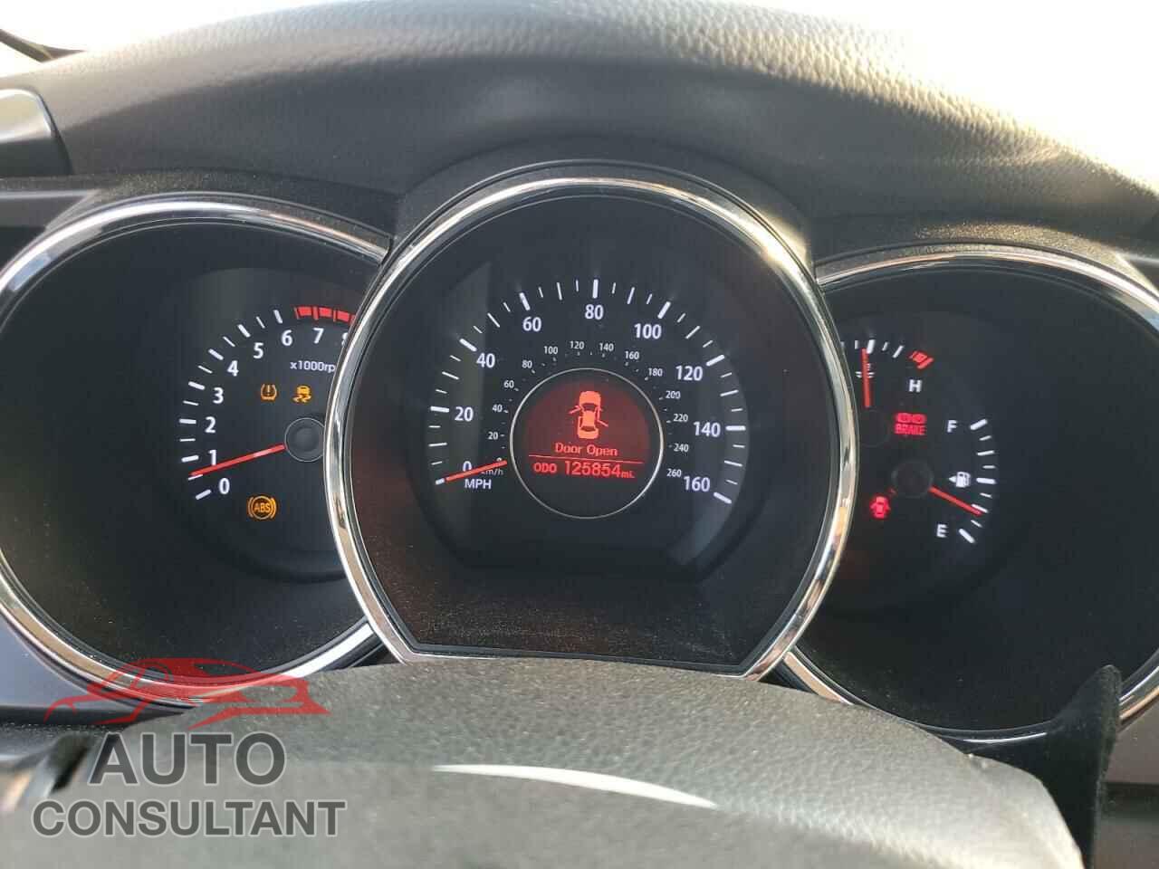 KIA OPTIMA 2011 - KNAGM4A76B5084530