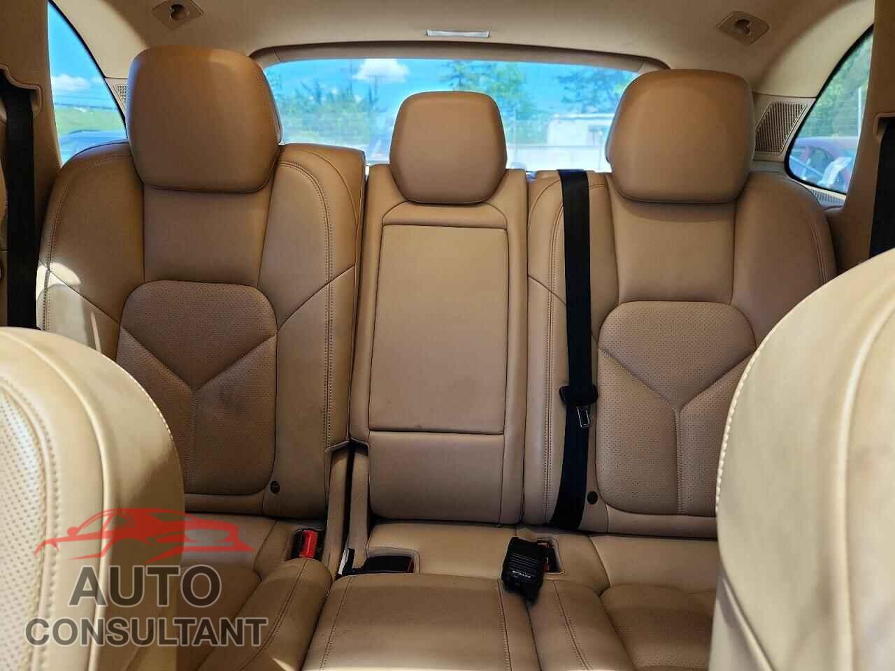 PORSCHE CAYENNE 2016 - WP1AB2A22GLA95260