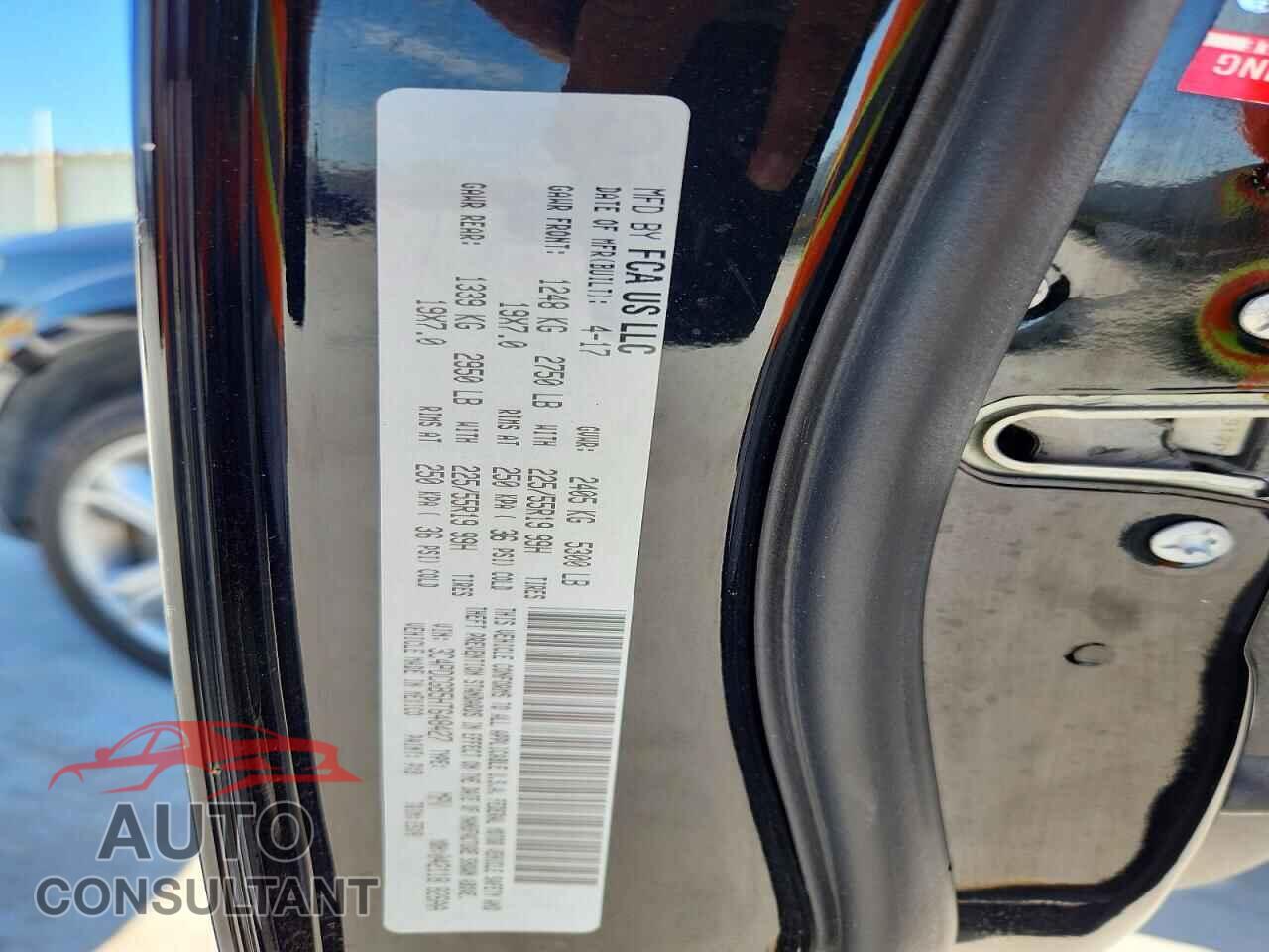 DODGE JOURNEY 2017 - 3C4PDCGB5HT648427