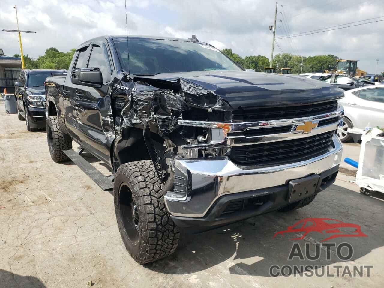 CHEVROLET SILVERADO 2020 - 1GCRYDED0LZ157384