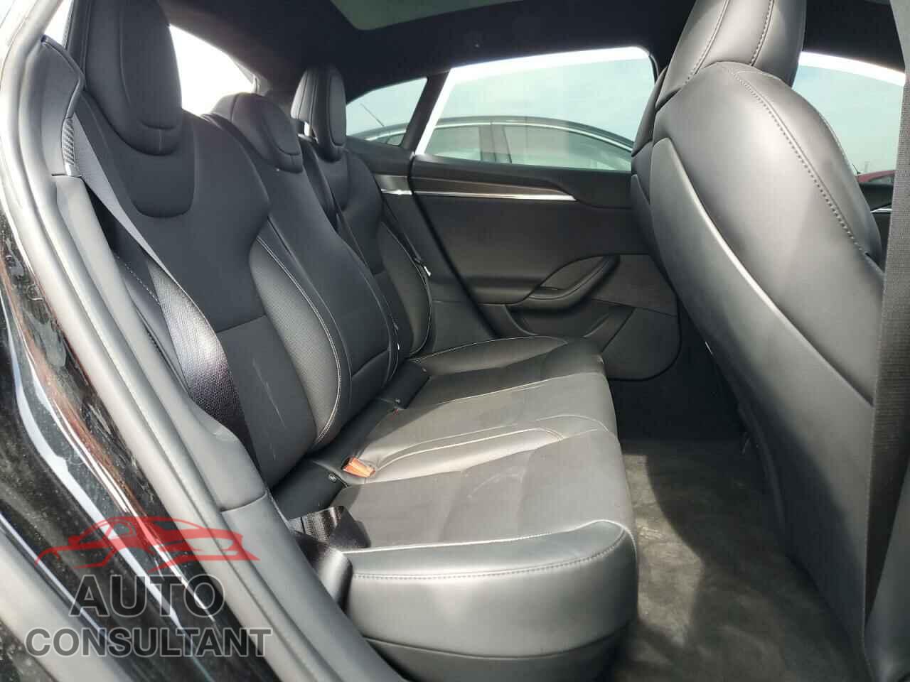 TESLA MODEL S 2021 - 5YJSA1E6XMF456295