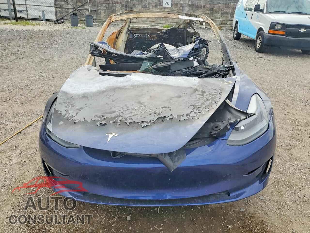 TESLA MODEL 3 2022 - 5YJ3E1EA0NF371352