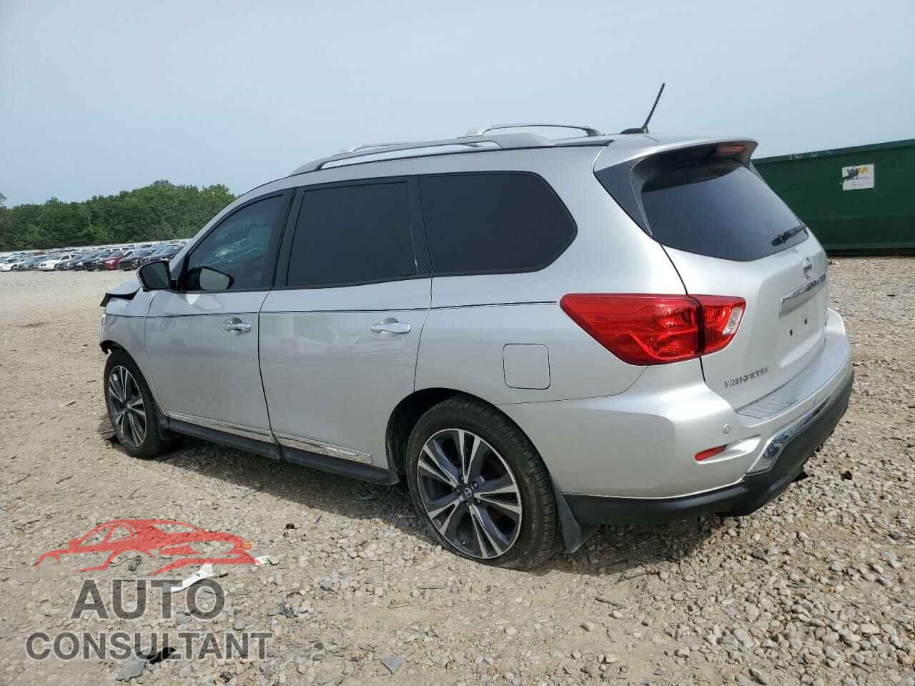 NISSAN PATHFINDER 2017 - 5N1DR2MN4HC655406