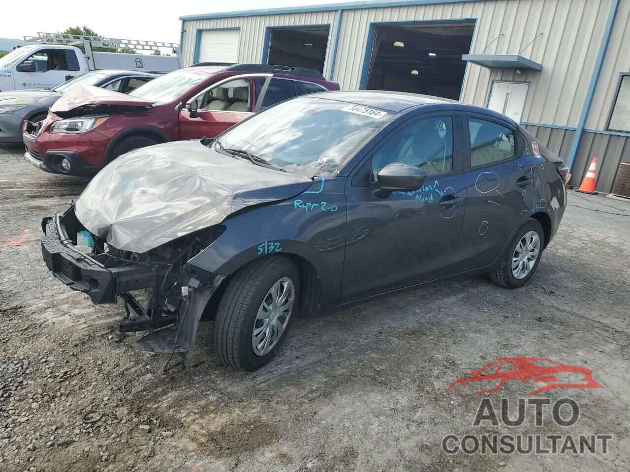 TOYOTA YARIS 2019 - 3MYDLBYV4KY500466