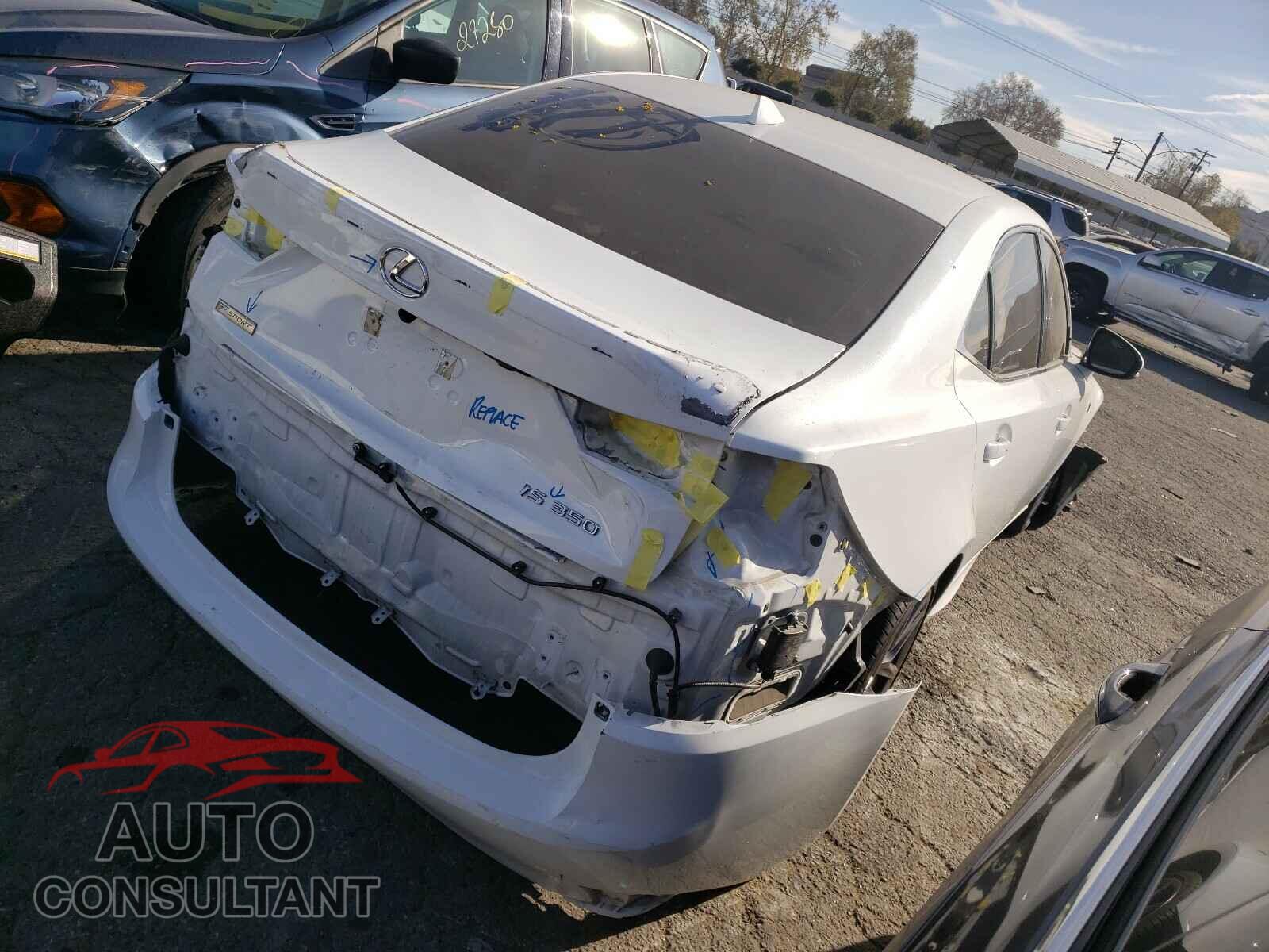 LEXUS IS 2017 - JTHBE1D25H5031561