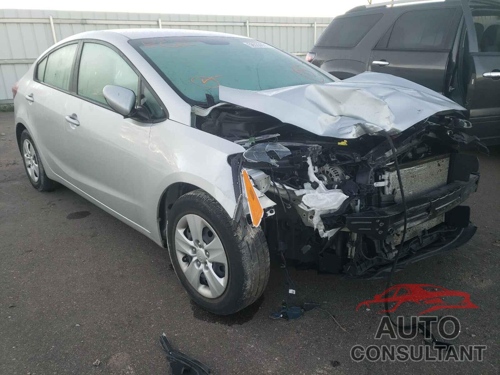 KIA FORTE 2017 - 3KPFL4A79HE111587