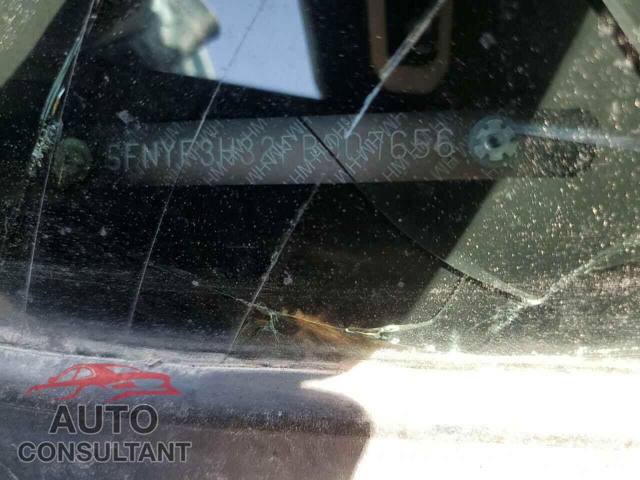 HONDA PILOT 2015 - 5FNYF3H32FB007656