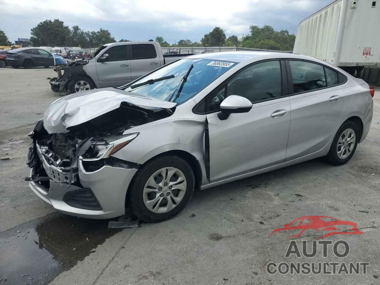 CHEVROLET CRUZE 2019 - 1G1BC5SM9K7109928
