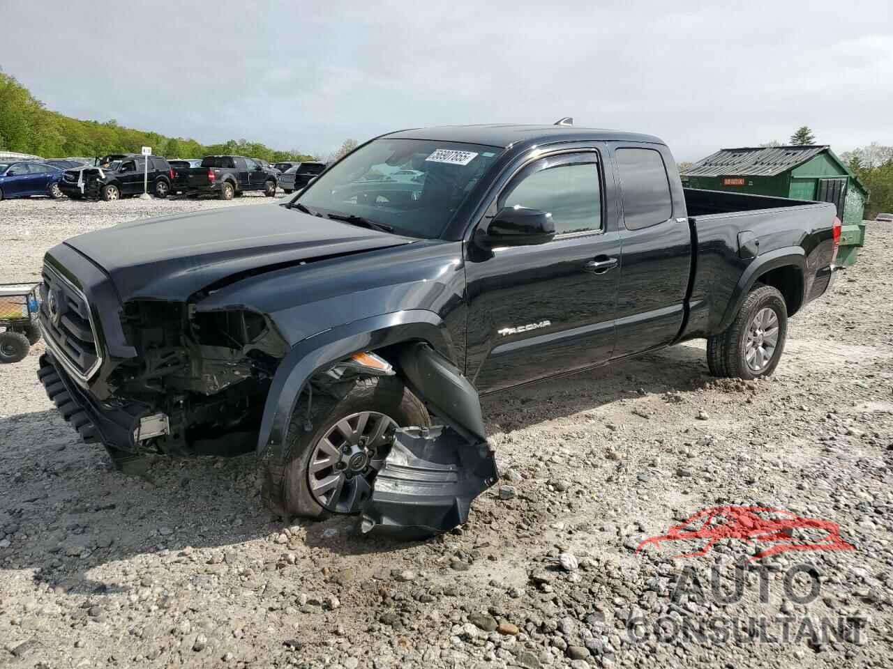 TOYOTA TACOMA 2018 - 5TFSZ5AN4JX144066